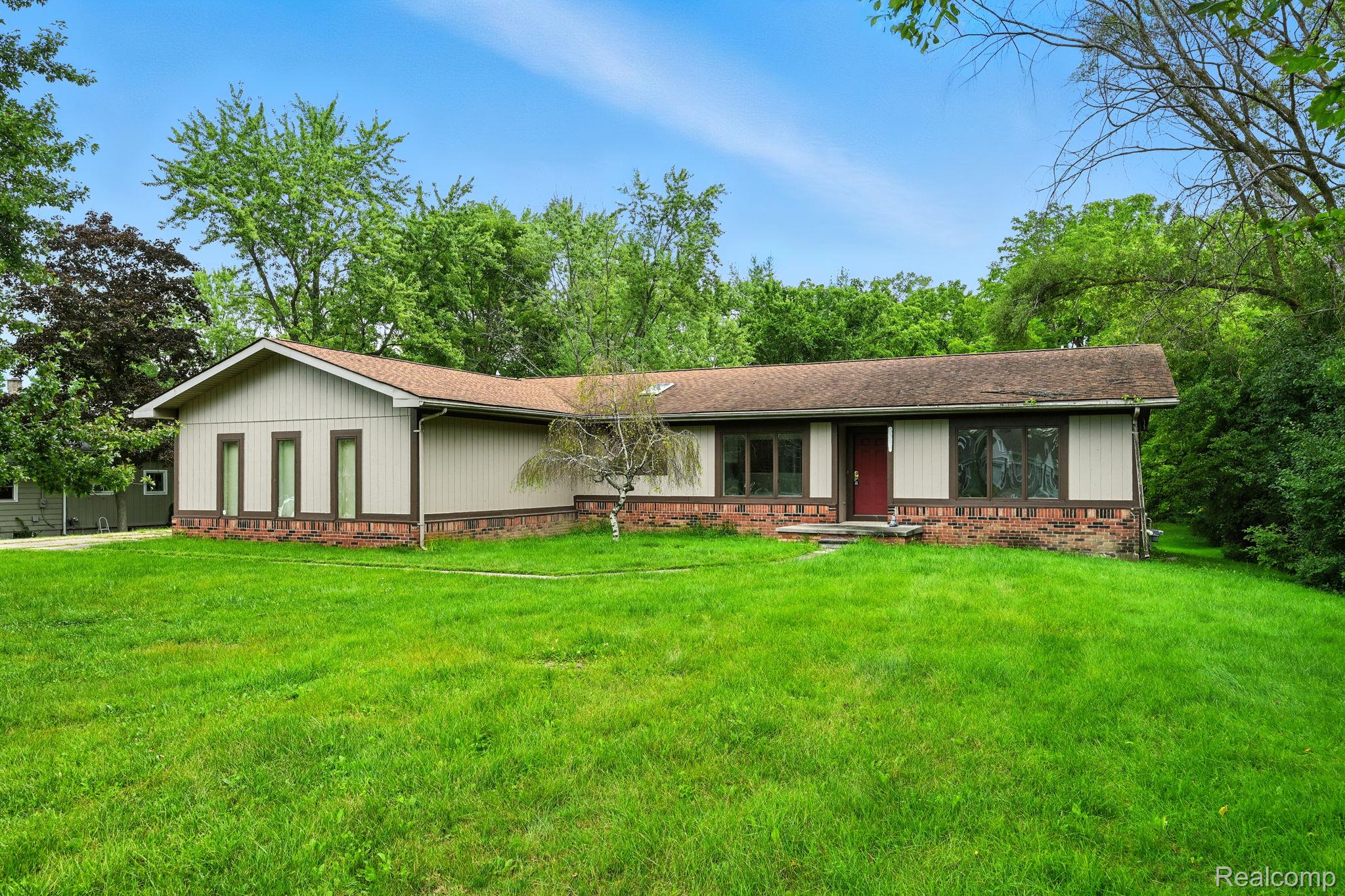 29220 Greening Street