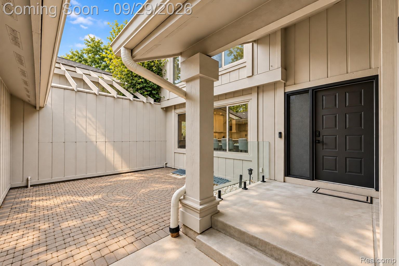 1835 GOLF RIDGE Drive