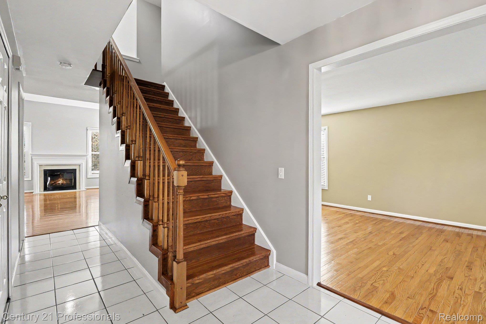 24500 Ridgeview Drive