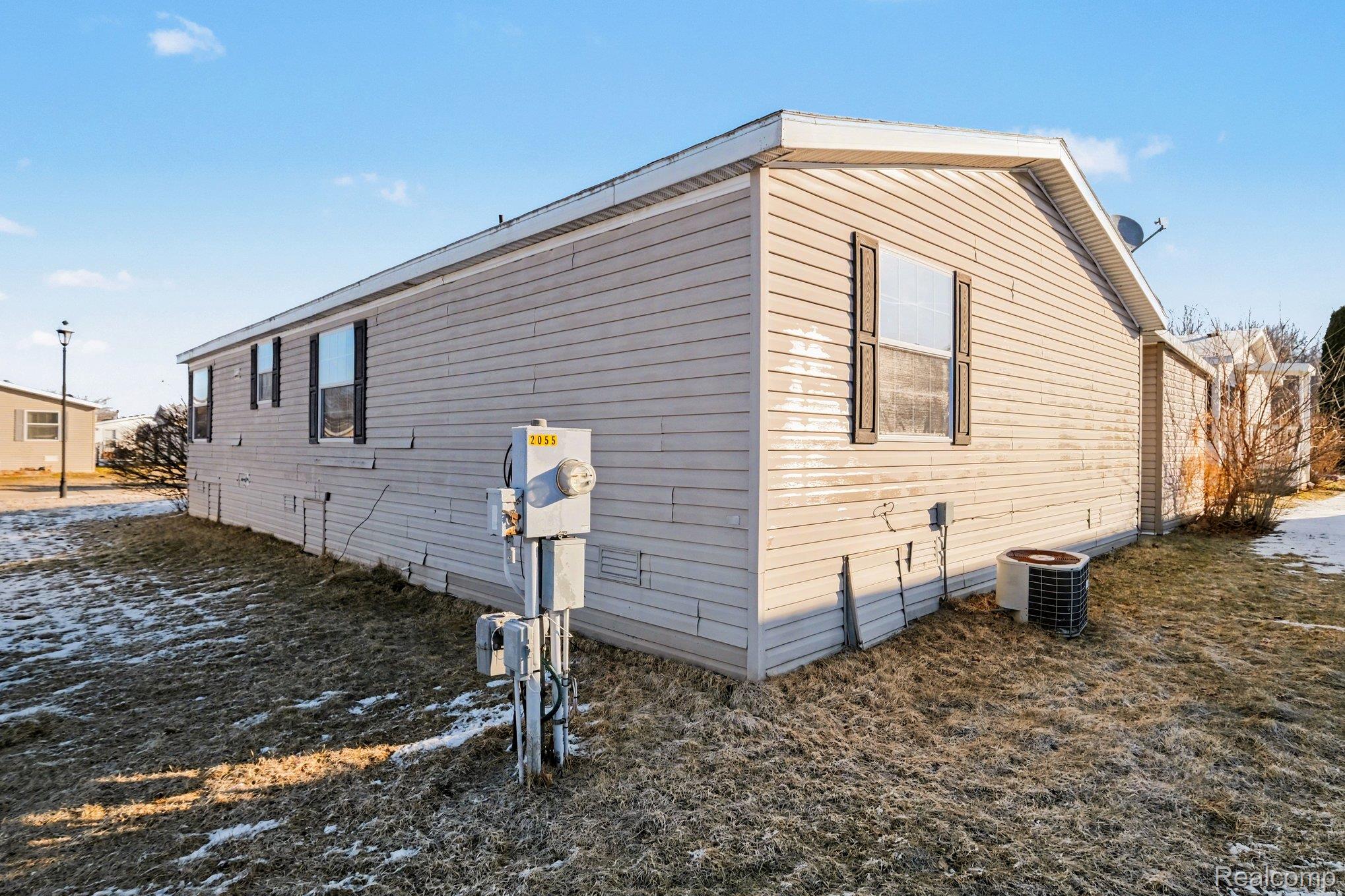2055 Cedar Circle