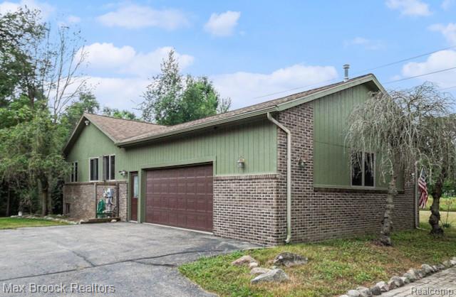 5096 Ridge Trail S
