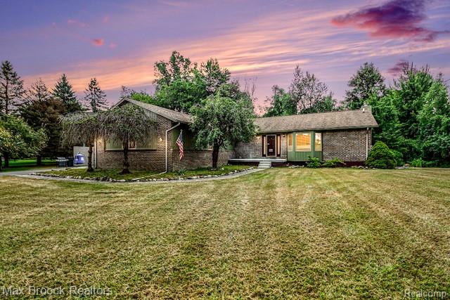 5096 Ridge Trail S