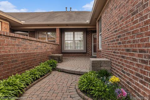 50021 Ludwig Court Utica City MI 48317