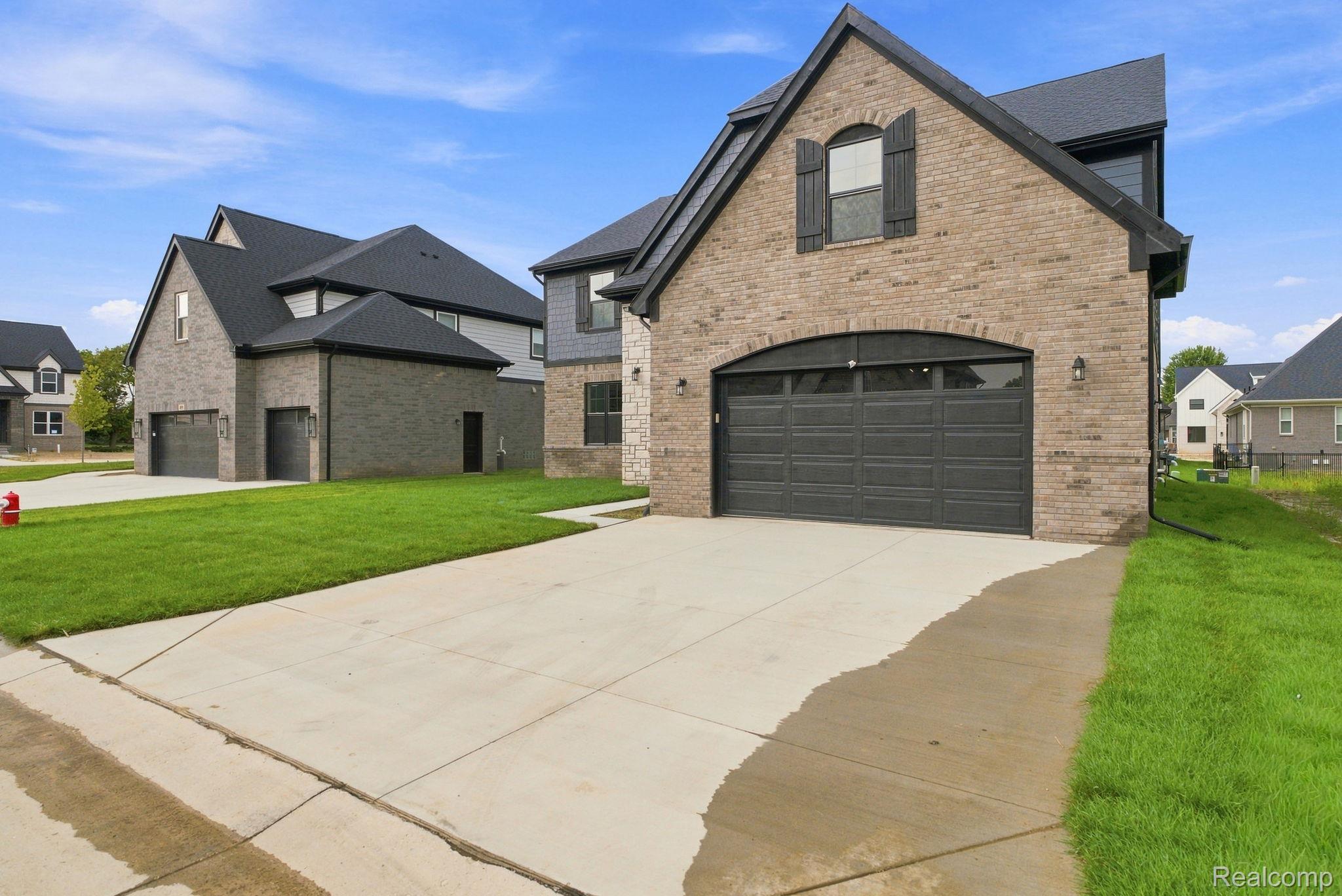 4075 Blossom Drive