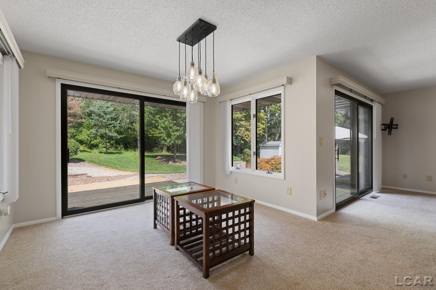 1284 Buckingham Court