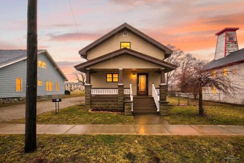 17 Union Street Sebewaing Village MI 48759