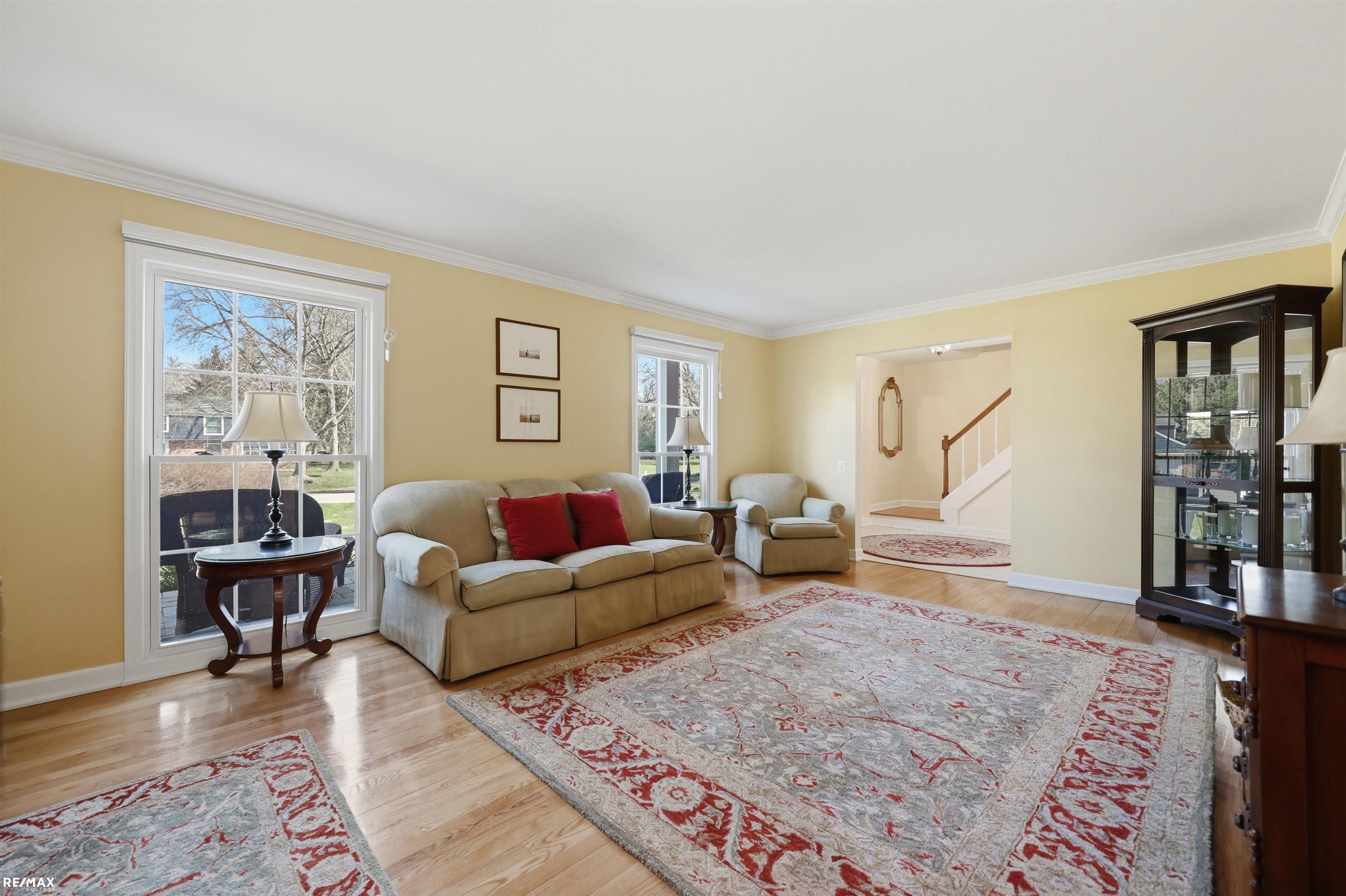 938 Candlestick Court