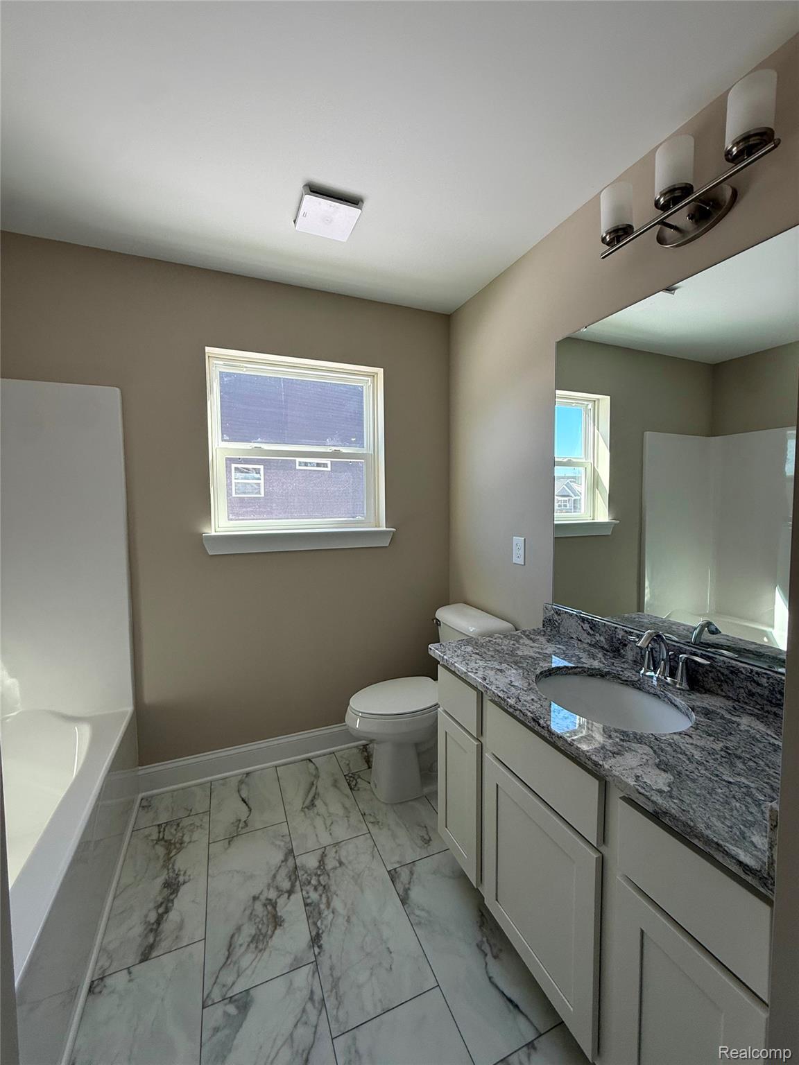 1079 Camellia Circle 33