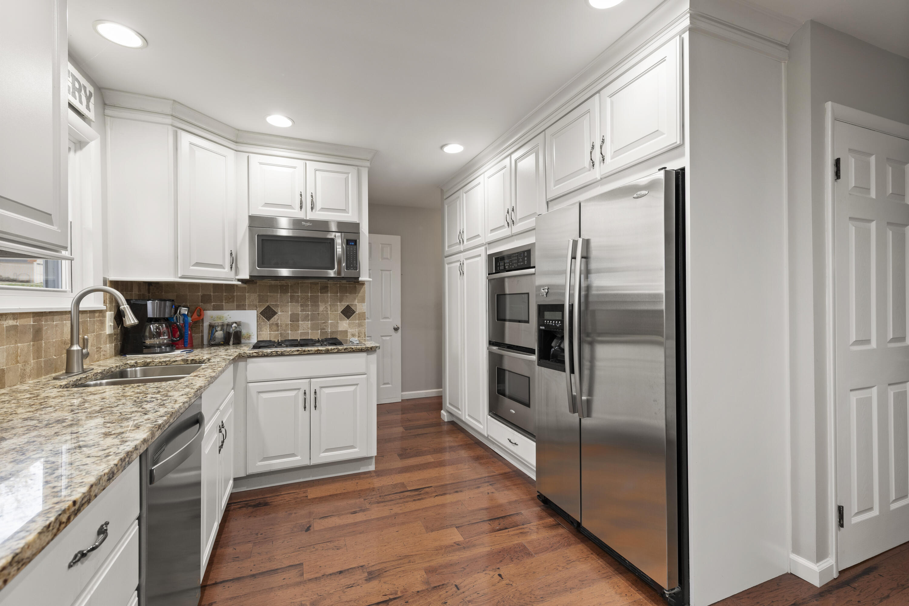 5448 Williamson Street