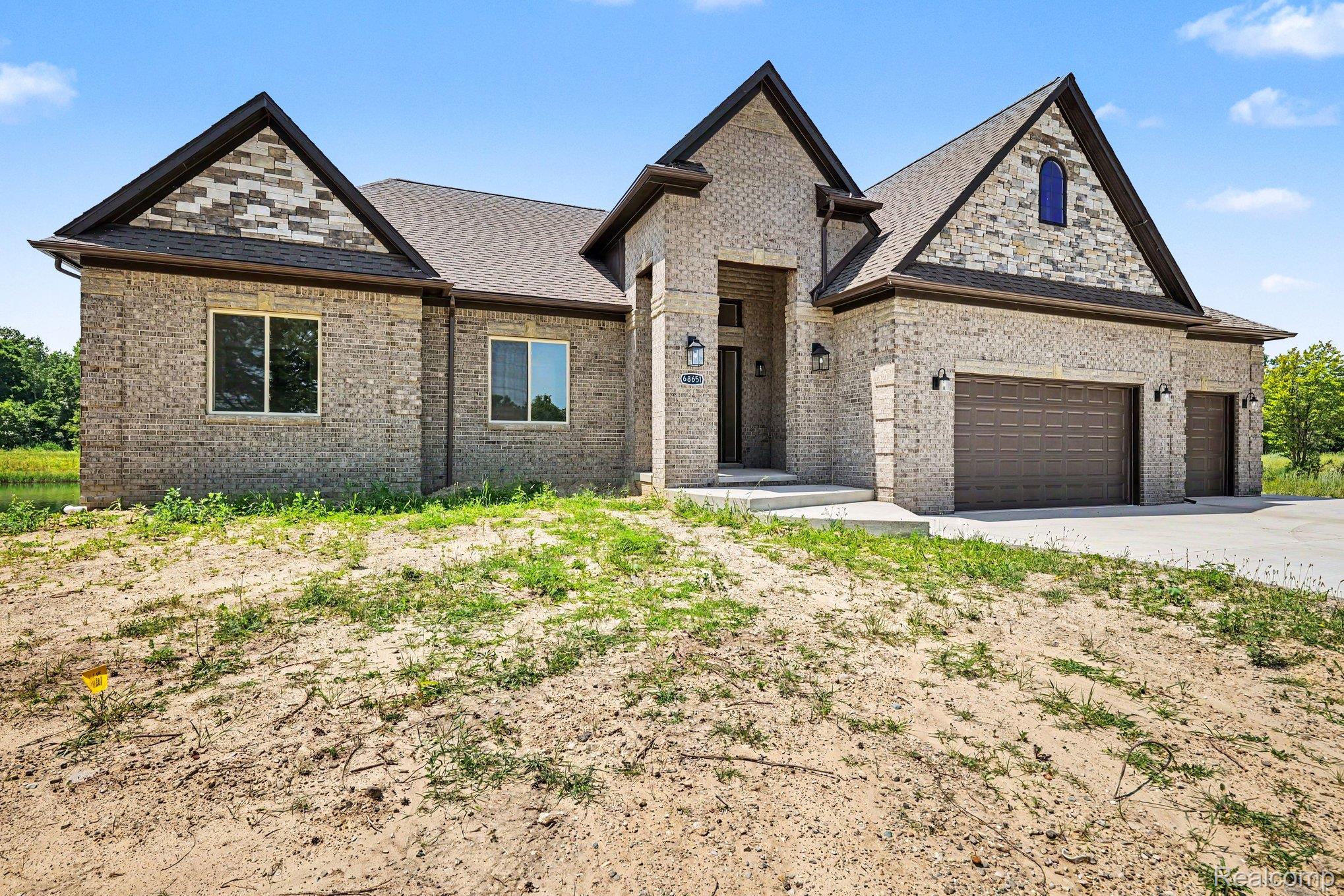 68651 Lake Angela Pointe