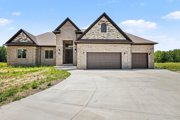 68651 LAKE ANGELA POINTE, RICHMOND, MI 48062 - Image abbba09f8ffb6b2bf4a75b3992851962/390501788