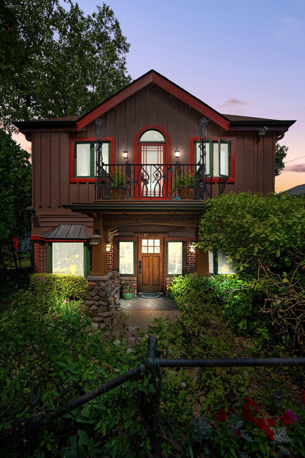 13826 Rustic Drive