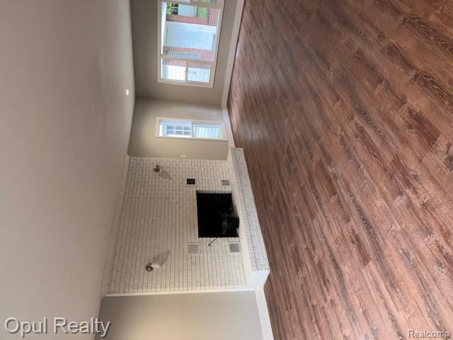 6550 Golfview Street