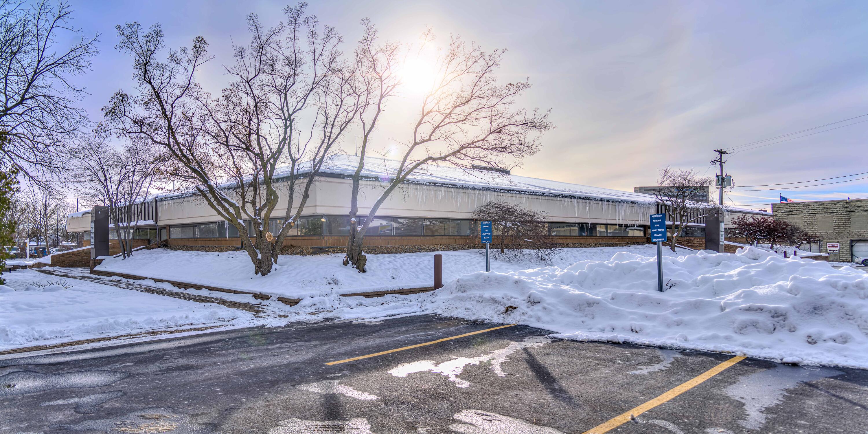 900 E Michigan Avenue