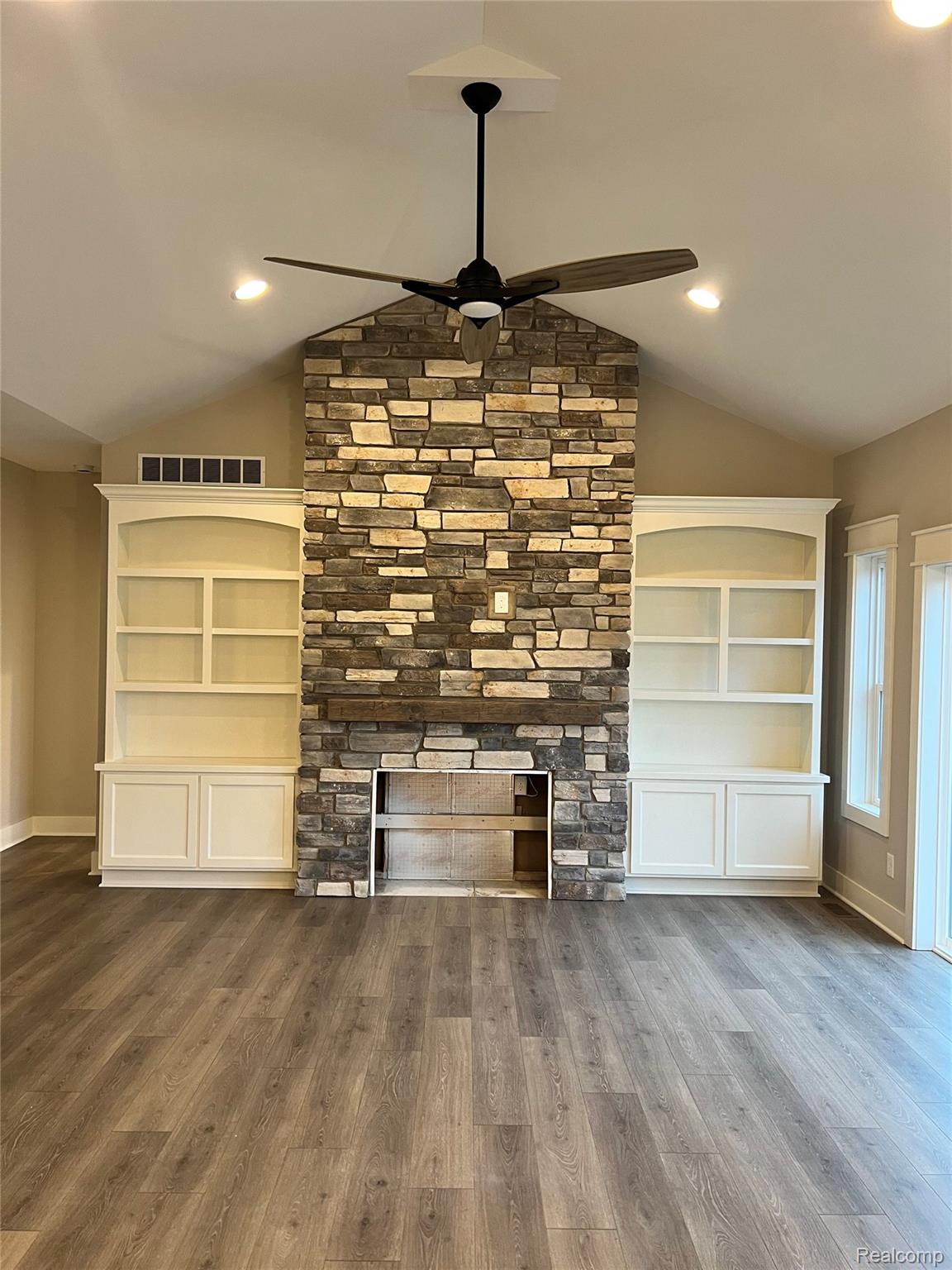 5381 Championship Drive