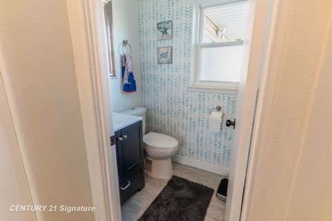 Tiny photo for 2251 E Stewart Road, Midland Charter Township, MI 48640 (MLS # 61050203280)