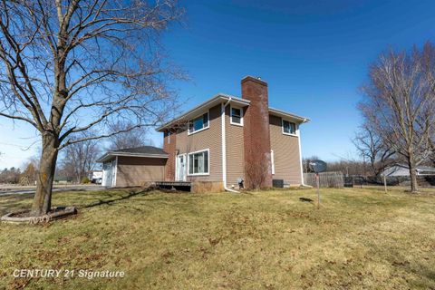 Tiny photo for 2251 E Stewart Road, Midland Charter Township, MI 48640 (MLS # 61050203280)
