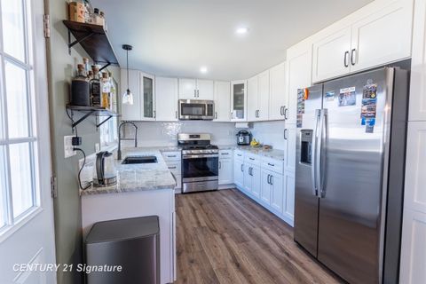 Tiny photo for 2251 E Stewart Road, Midland Charter Township, MI 48640 (MLS # 61050203280)