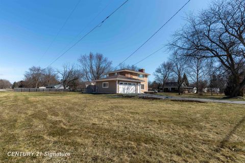 Tiny photo for 2251 E Stewart Road, Midland Charter Township, MI 48640 (MLS # 61050203280)
