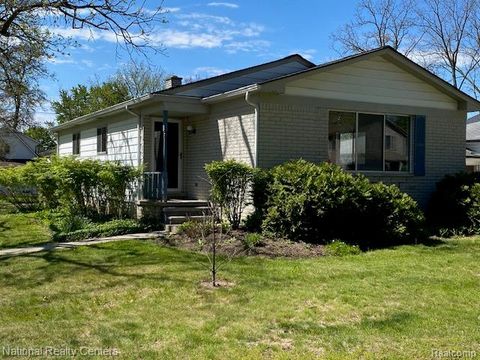 903 Roselawn Drive Rochester City MI 48307
