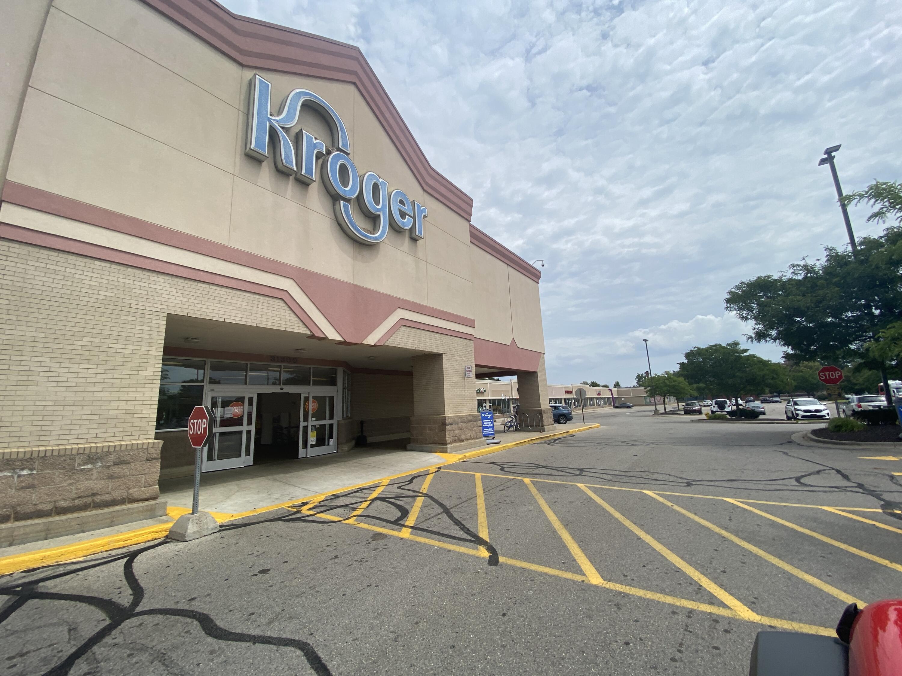 31260 Michigan Avenue