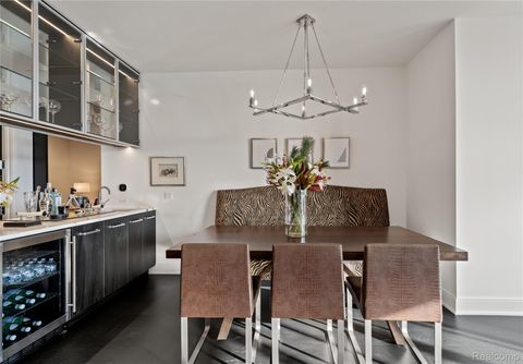 Tiny photo for 2051 VILLA Road #304, Birmingham City, MI 48009 (MLS # 20251060963)