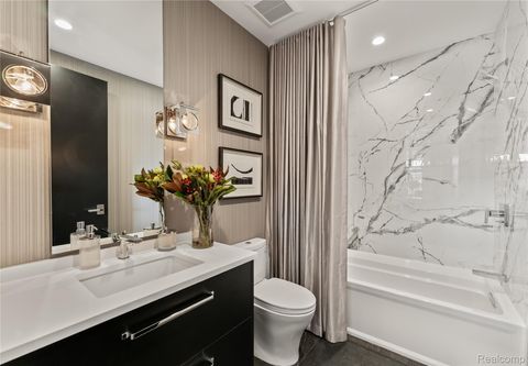 Tiny photo for 2051 VILLA Road #304, Birmingham City, MI 48009 (MLS # 20251060963)