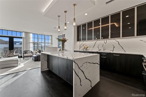 Tiny photo for 2051 VILLA Road #304, Birmingham City, MI 48009 (MLS # 20251060963)