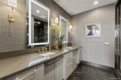 Tiny photo for 2051 VILLA Road #304, Birmingham City, MI 48009 (MLS # 20251060963)