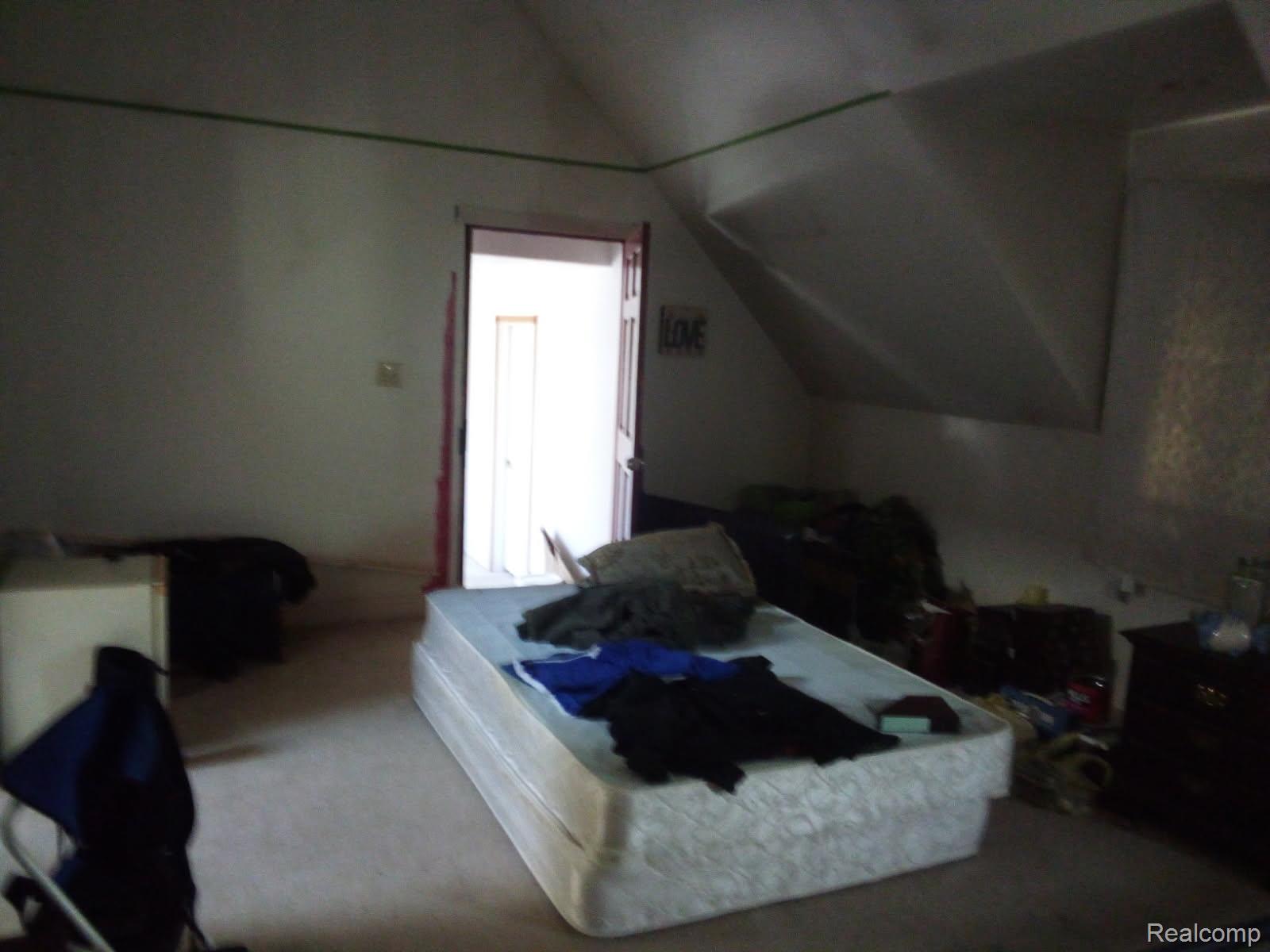 5255 N Seymour Road