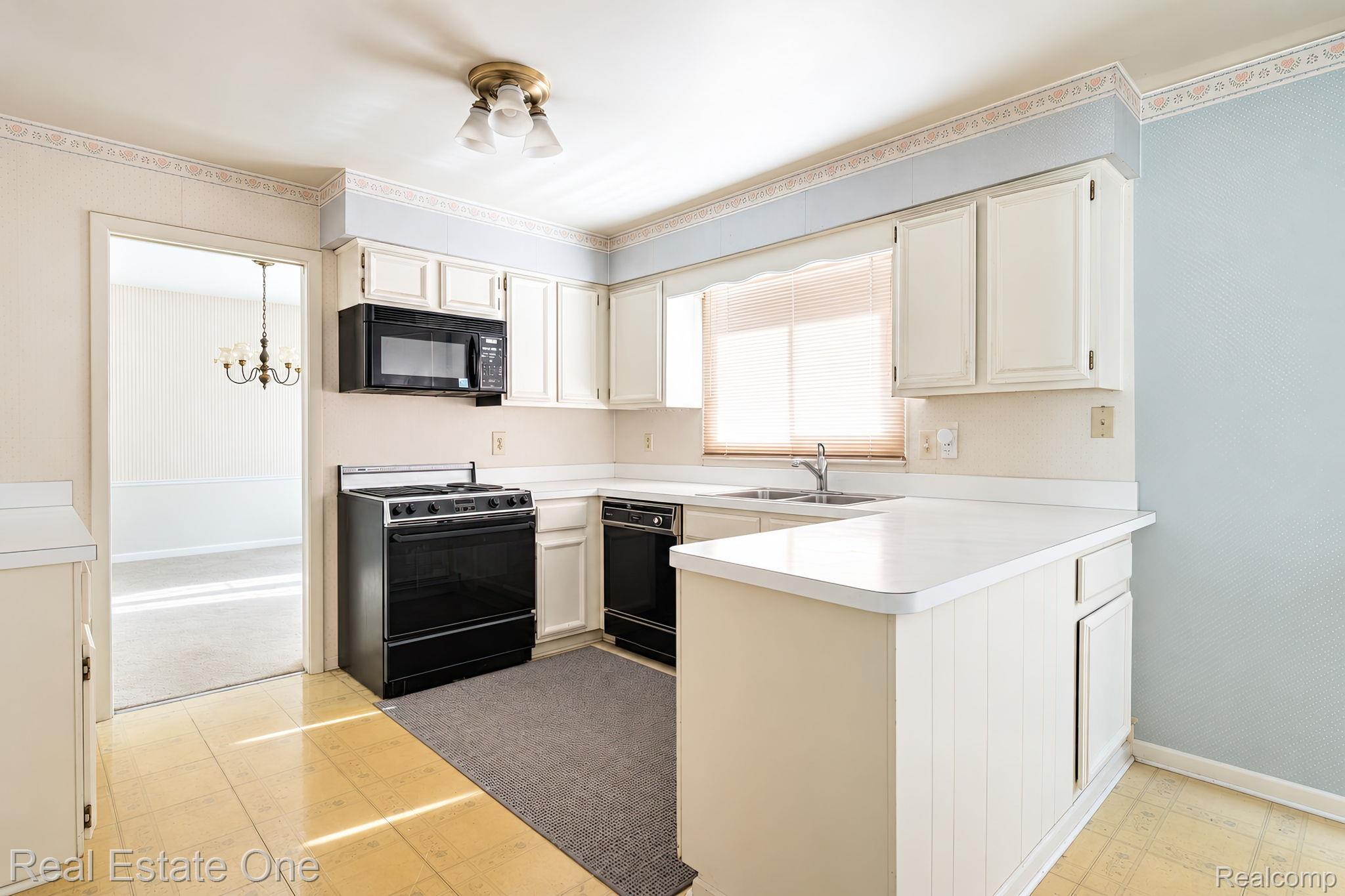 2631 Fox Chase Drive
