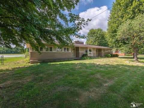 Photo of 26995 James Avenue, Flat Rock City, MI 48134 (MLS # 57050219281)