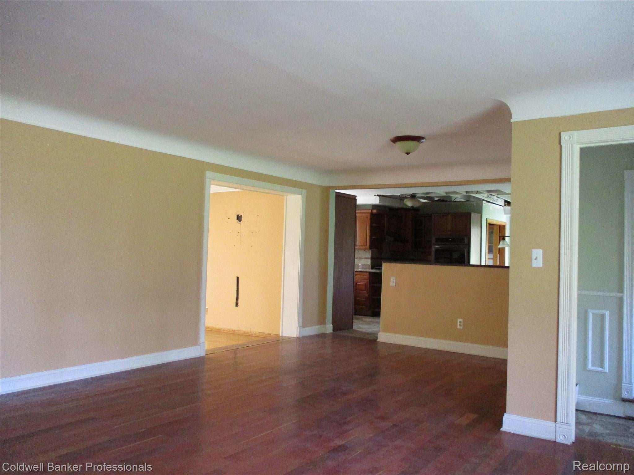 28251 Wildwood Trail