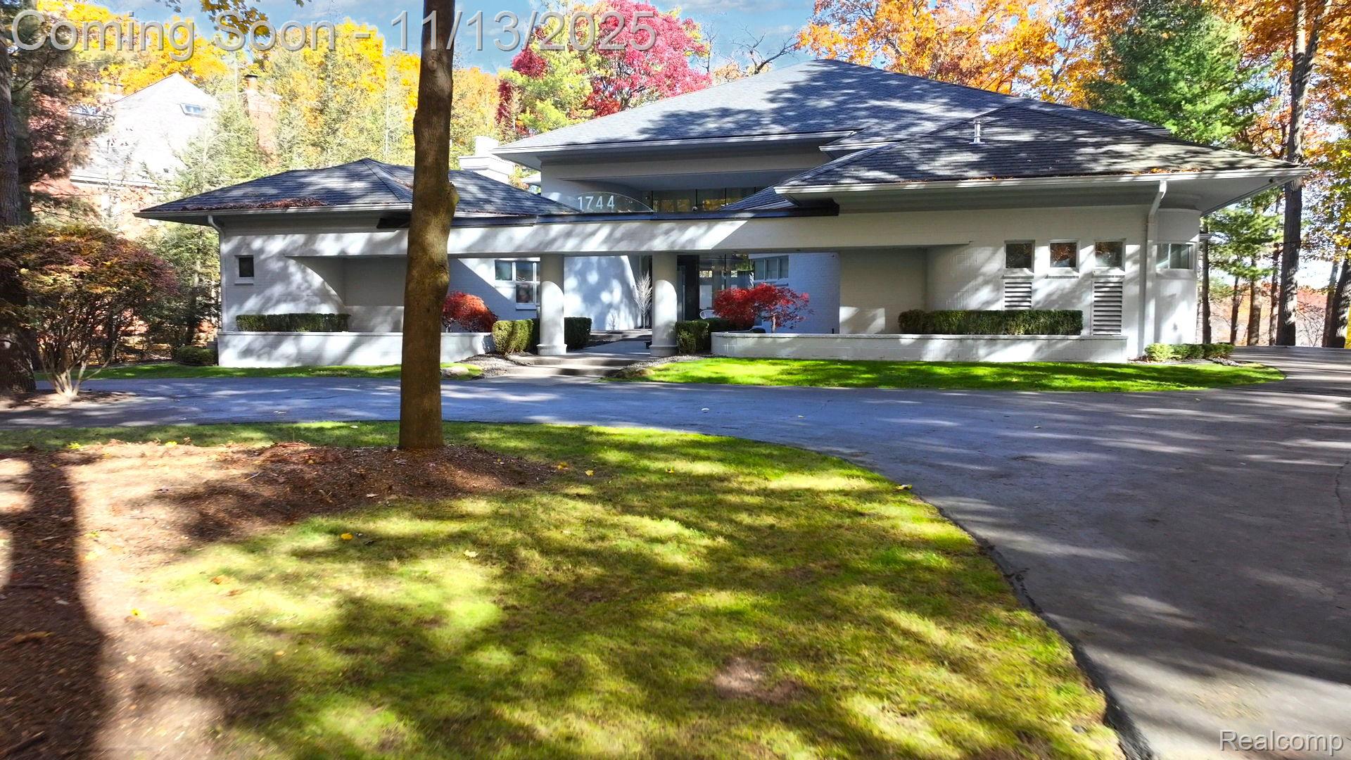 1744 Heron Ridge Drive