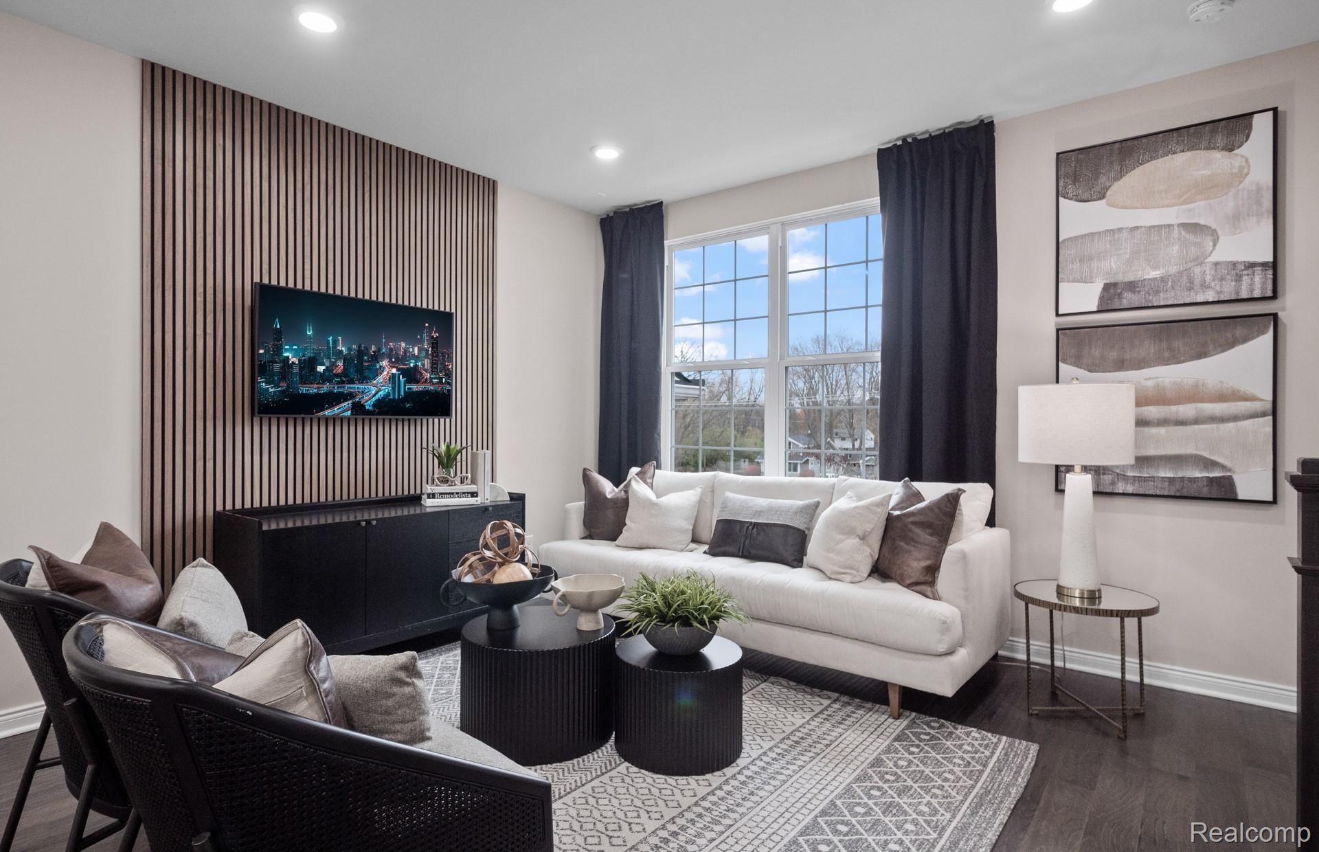 333 N Sydney Court