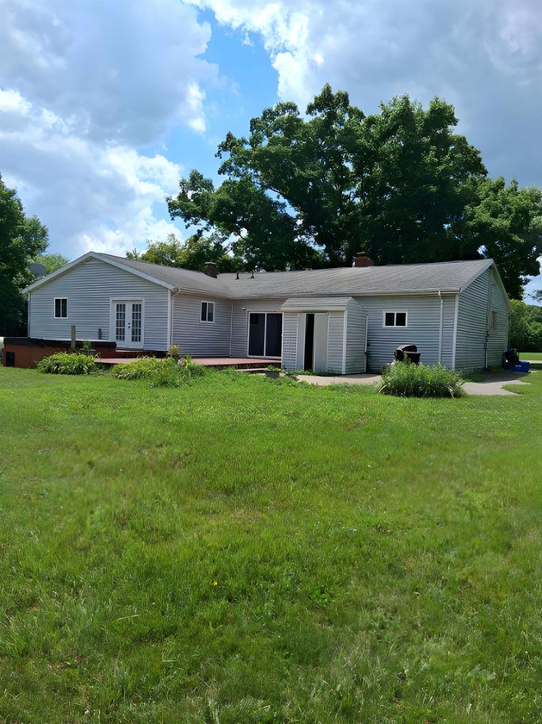 12160 Neff Road