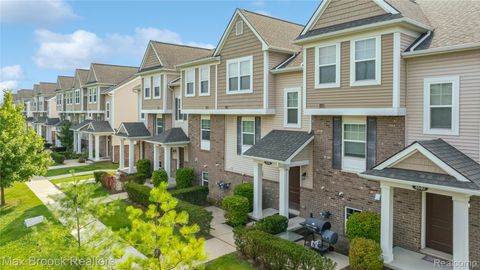 Photo of 4636 Bradley Circle #12, Troy City, MI 48085 (MLS # 20251043355)