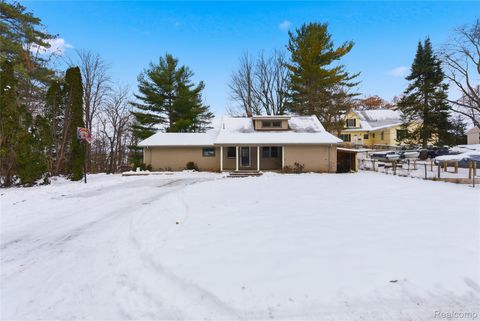 6290 Briggs Lake Drive Brighton City MI 48116