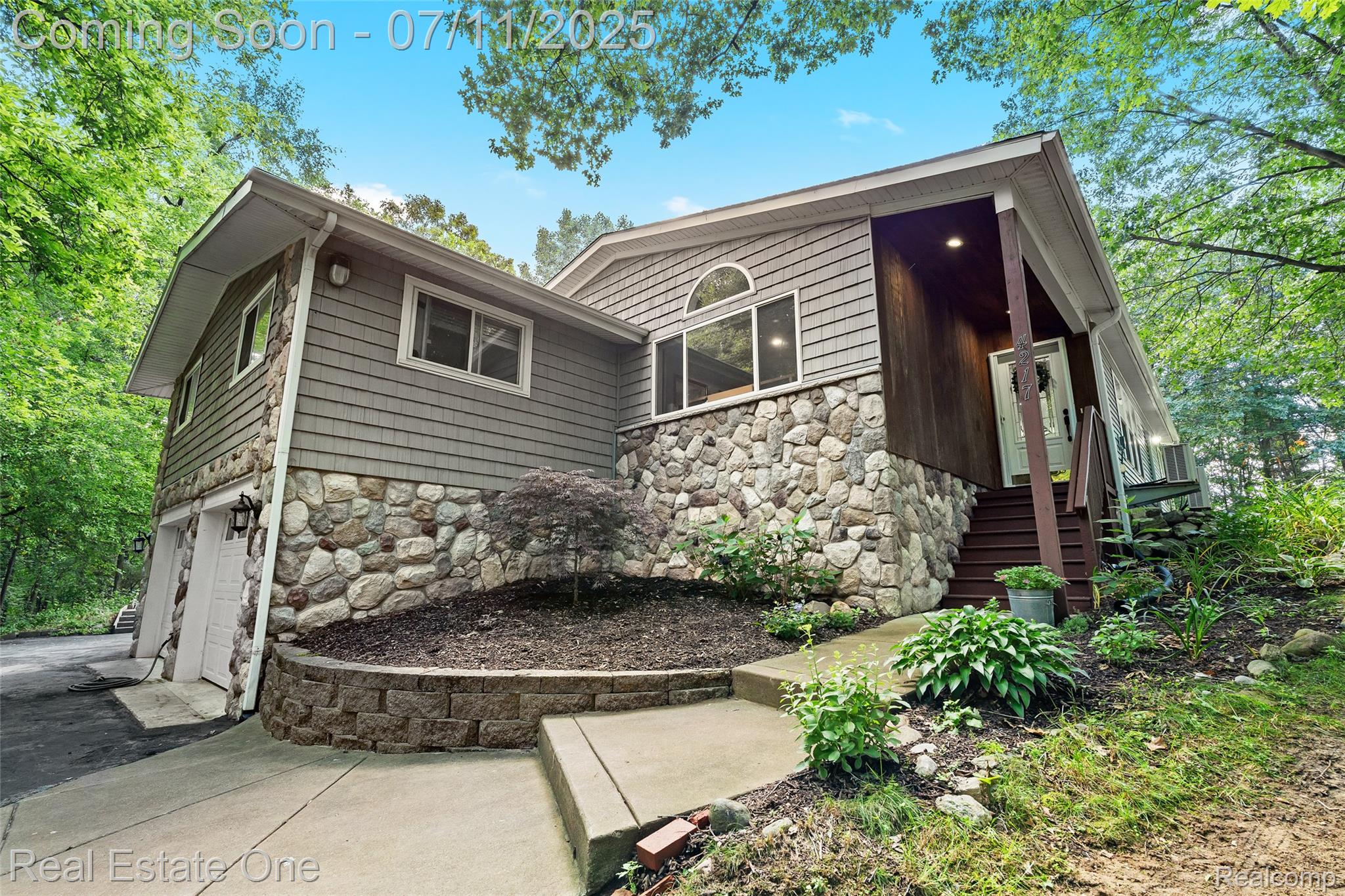 4217 Link Avenue