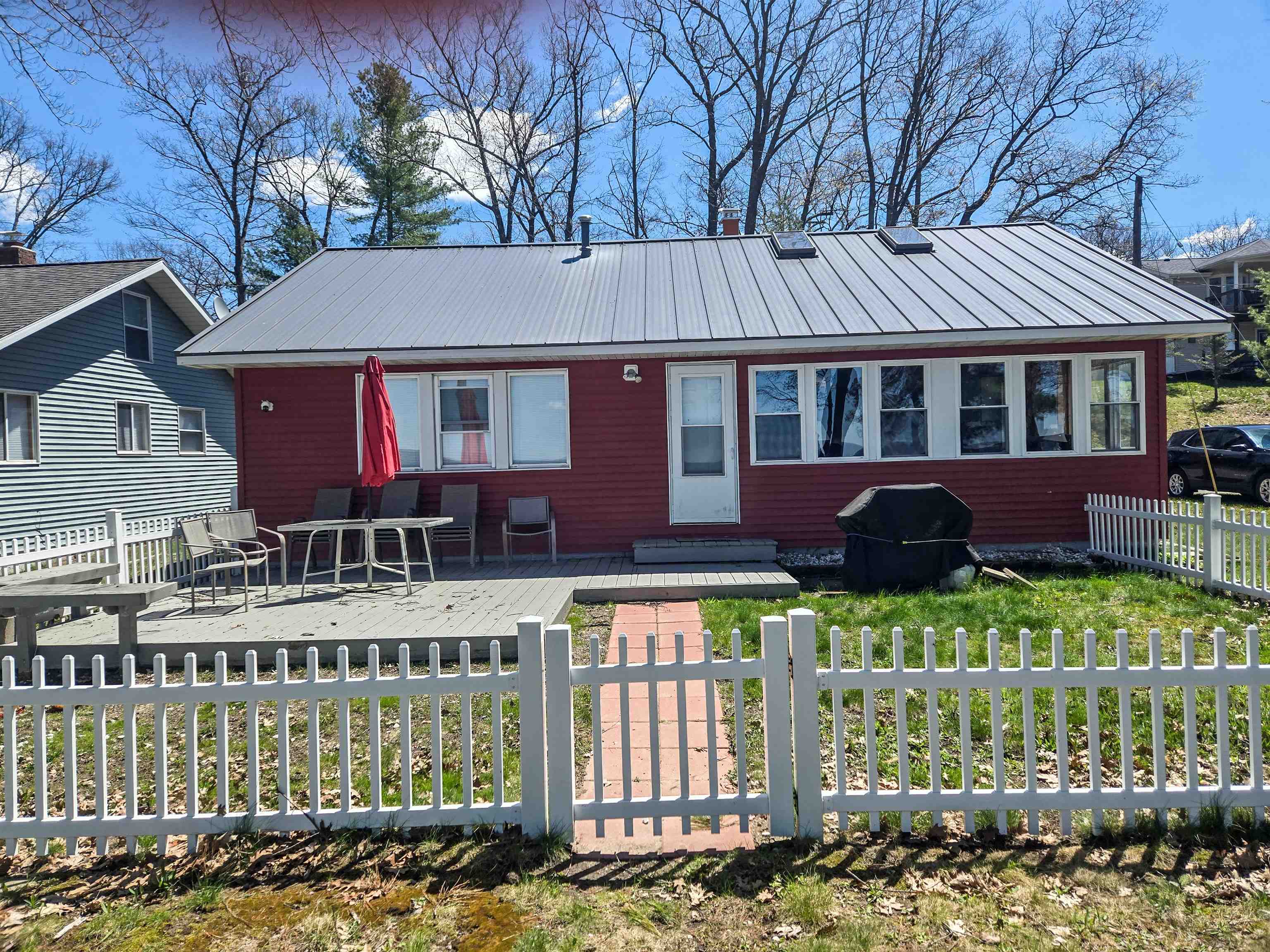 201 Hillside Avenue