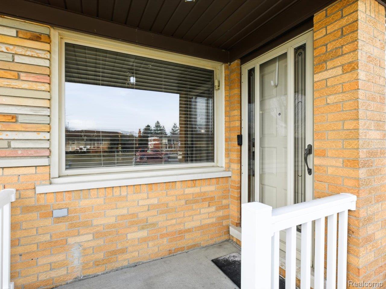 31327 Wellston Drive