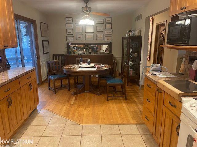 2567 St. Clair River Drive Drive