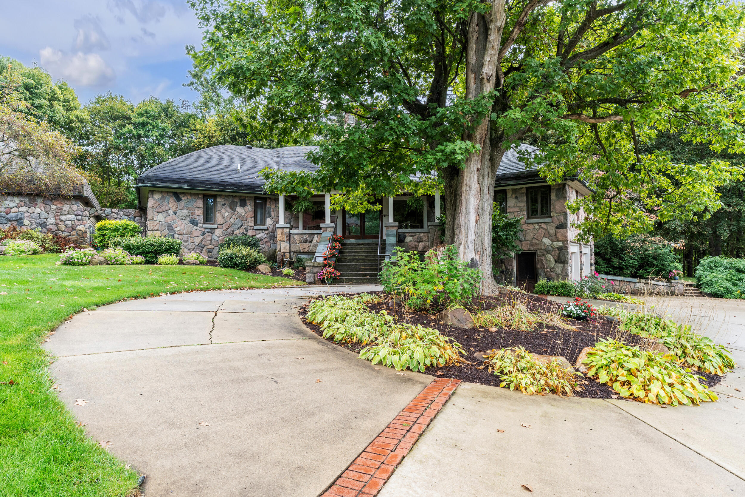 10320 Harpers Ferry Court