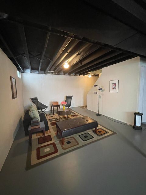 listing image 53