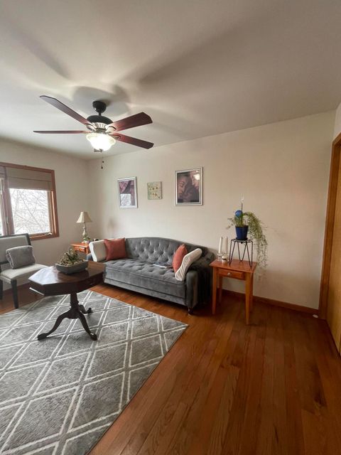 listing image 43