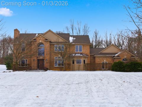 8153 Sashabaw Ridge Drive Independence Charter Township MI 48348