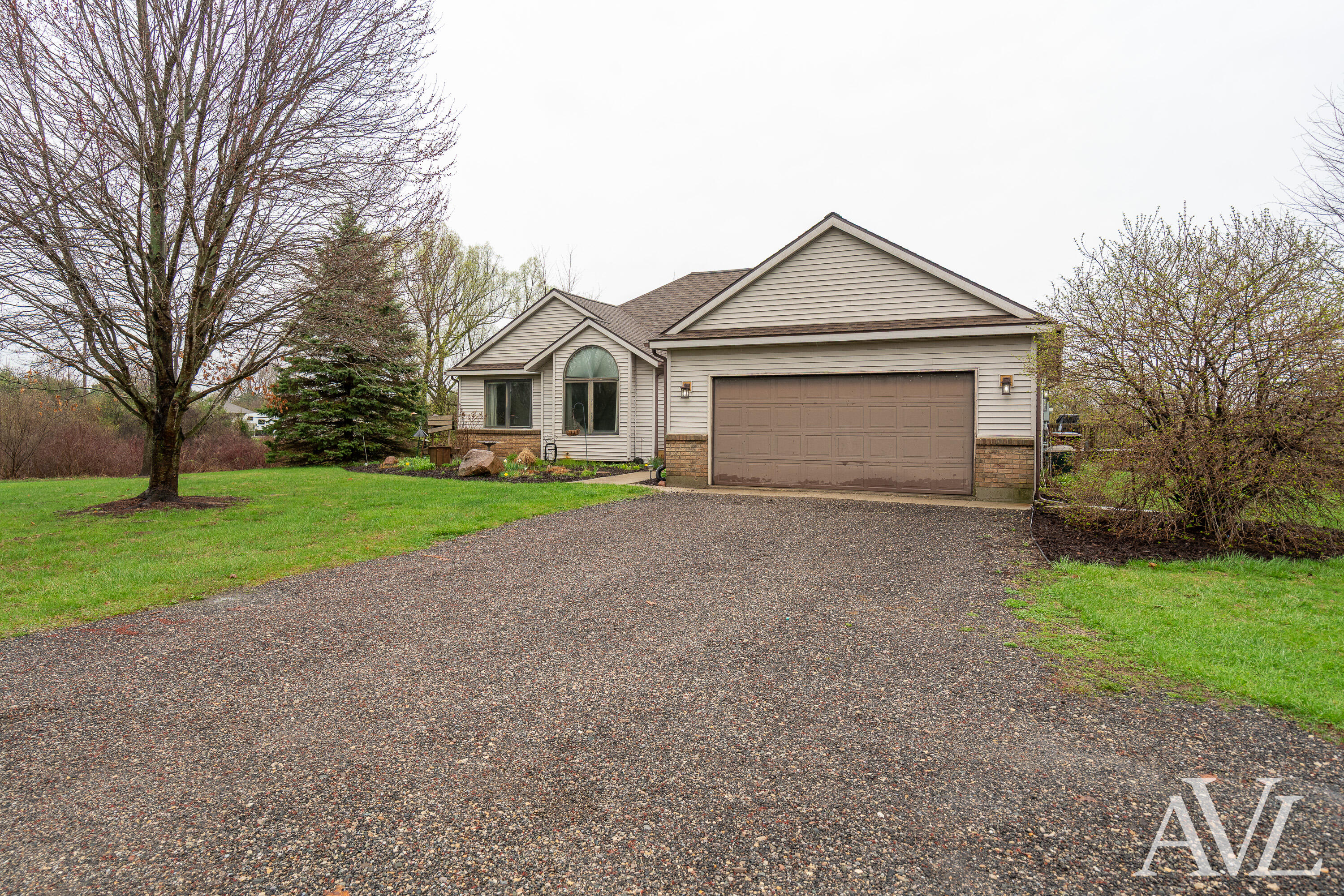 11855 Woodland Park Drive NE