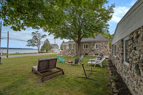 4642 Main Street Onekama Village MI 49675