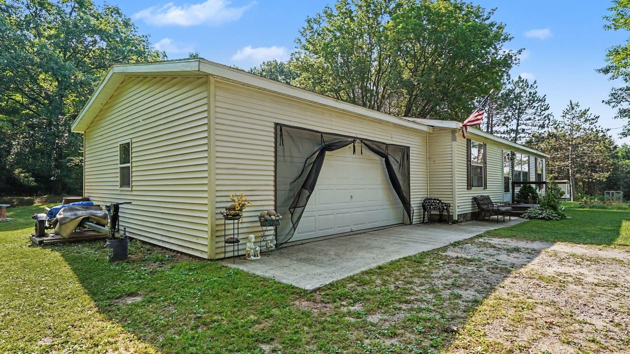 1126 Schemp Road