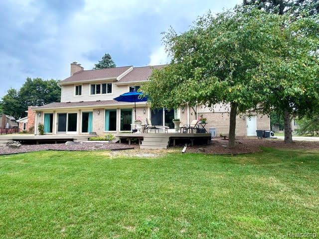 2123 McIntosh Drive